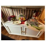 Fruit-Themed Kitchenware