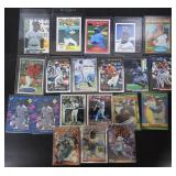 20pc Vtg MLB Star Baseball Cards