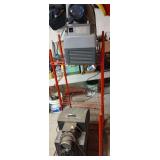 2 Vintage Projectors - Read Details