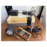 Original 1985 Nintendo w/Super Mario 3 Game