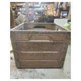 Mayfield Athens Wood & Metal Milk Crate