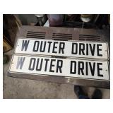 2 Vtg Oak Ridge West Outer Dr Signs