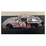 Vtg Goodwrench Monte Carlo 1:24 Model 8.5''x3''x2.