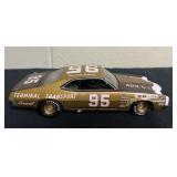 Darrell Waltrip 1:24 Model Car 8.5''x3''x2.5''