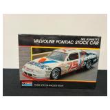 Vtg Valvoline Pontiac Kit 9.5ï¿½ï¿½x6.5ï¿½ï¿½x3.5ï¿½ï¿½