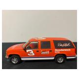 Brookfield Collectors Guild 1994 Suburban