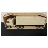 Nylint GMC 18-Wheeler Toy Truck 22''x5.5''x8''