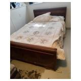 Vintage Bedroom Set - Read Details