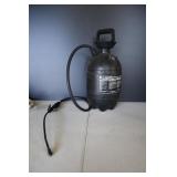 RL Flomaster 2 Gallon Sprayer