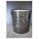 Tin Storage Tub with Lid