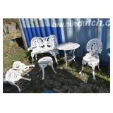 Vtg Cast Aluminum Bistro Set