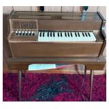 Magnus Electric Chord Organ with Stand