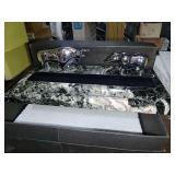 New Bey-Berk Bull & Bear Marble Desk Valet