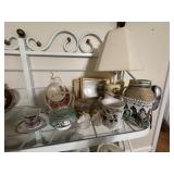 Ceramic and Porcelain Home Decor Items