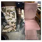 Folding Outdoor Lounge Chairs (3)