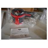 New Kuhn Rikon Ratchet Citrus Press