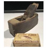 Wood Moulding Plane & Razor Blade Tool Wood Moulding Plane & Razor Blade Tool