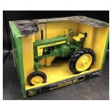 ERTL John Deere 620 High Crop Tractor