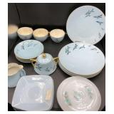L.H.S. Bavaria "Favorite" Plates/Cups - Germany L.H.S. Bavaria "Favorite" Plates/Cups - Germany