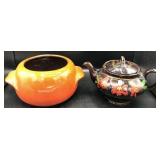 Cookie Jar and Teapot Cookie Jar and Teapot