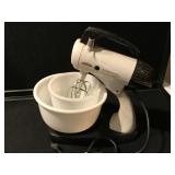 Vintage Sunbeam Mixmaster Vintage Sunbeam Mixmaster