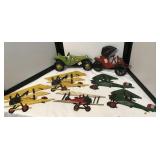 Vintage Auto and Plane Wall Plaques Vintage Auto and Plane Wall Plaques