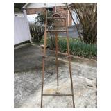 Antique Wood Art Easel Antique Wood Art Easel