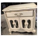 Vintage French Provencial Side Table Vintage French Provencial Side Table