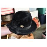 Musketeer Black Brushed Beaver Hat w/ Hat Pin