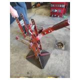 Tire Spreader