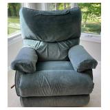 La-Z-Boy Reclina-Rocker Chair 32ï¿½ï¿½x34ï¿½ï¿½x41ï¿½ï¿½