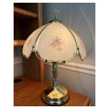 Vtg Floral Brass Table Lamp