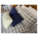 Pottery Barn Full Size Bedding Set