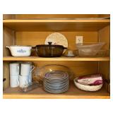 Kitchenware Including Corning