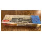 Roundhouse 2-8-0 Locomotive 8012 Chicago & NW Loco