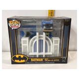 Funko Pop Town Batman With the Hall of Justice
