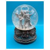 2000 Wallace Silversmiths Snow Globe