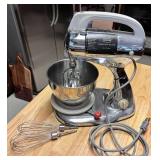 Vtg. Hamilton Beach Scovill Mixer With Bowl-Works