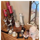 A Mix of Decor Items