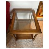 MCMï¿½Wood Side Table w/Glass Topï¿½27x21x21