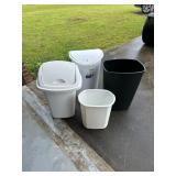 Plastic Trash Cansï¿½Largest 11 gallon