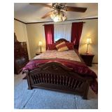 Vtg Wooden Bedï¿½BNIï¿½68x89x59