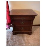 Vtg Wooden 3-Drawer Chestï¿½24.5ï¿½17.5ï¿½27