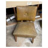 Mid-Century Chairï¿½22.5ï¿½23.5ï¿½29.5