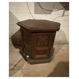 Hexagon Side Tabeï¿½24x21x20.5