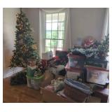 Christmas Lot with Pre-Lit 7ï¿½ Tree