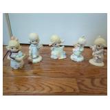 5 Precious Moments Figurines