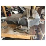 4' Vise - Read Details