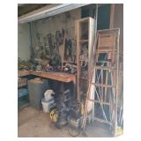 Contents of Front Wall of Garage - Read Details