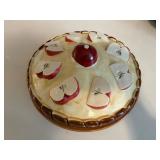 Ceramic Pie Dish with Apple Motif Lid